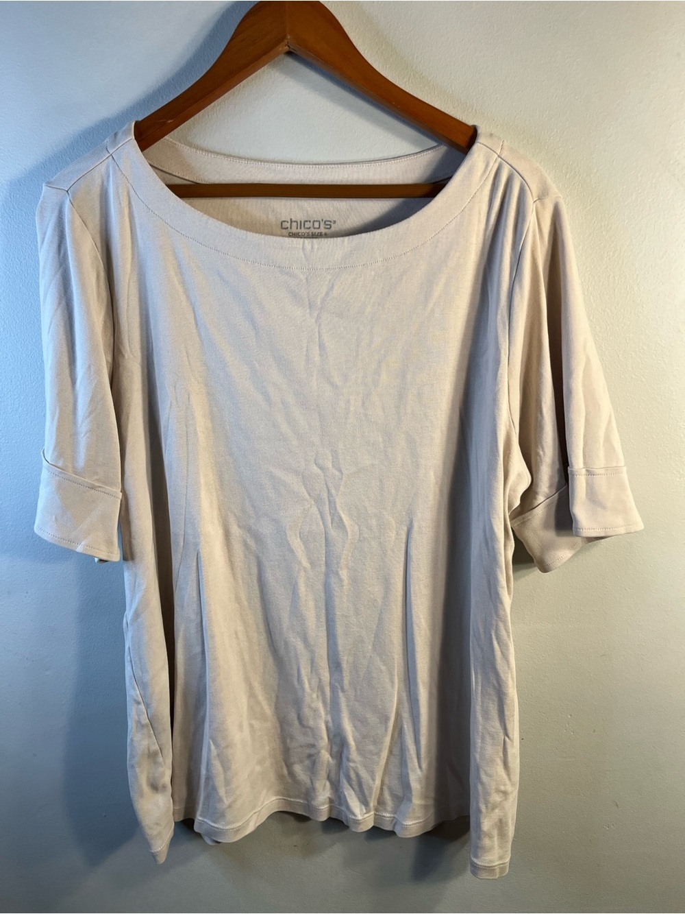 Chico's Tee Beige Scoop Neck 100% Cotton Short Sleeve Chico’s Size 4